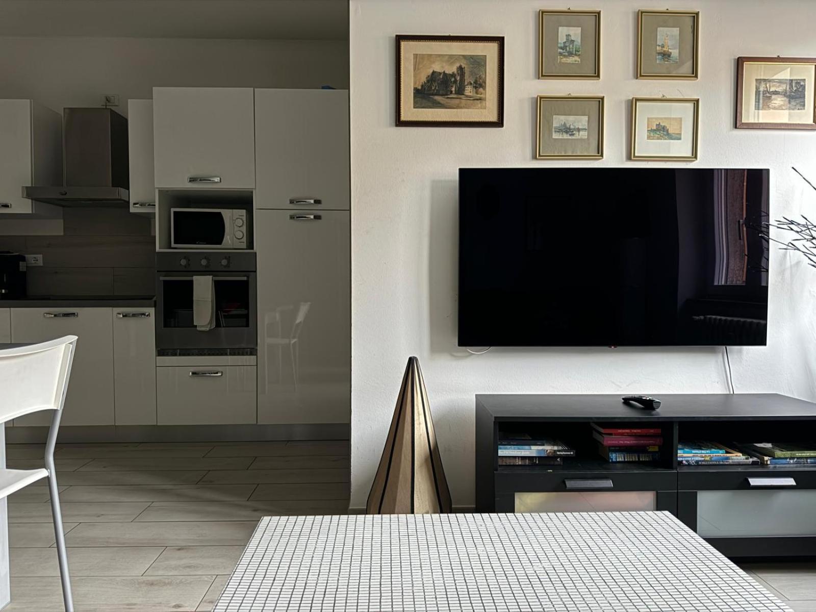 The Lighthouse - Central Apartment Aosta Exterior foto